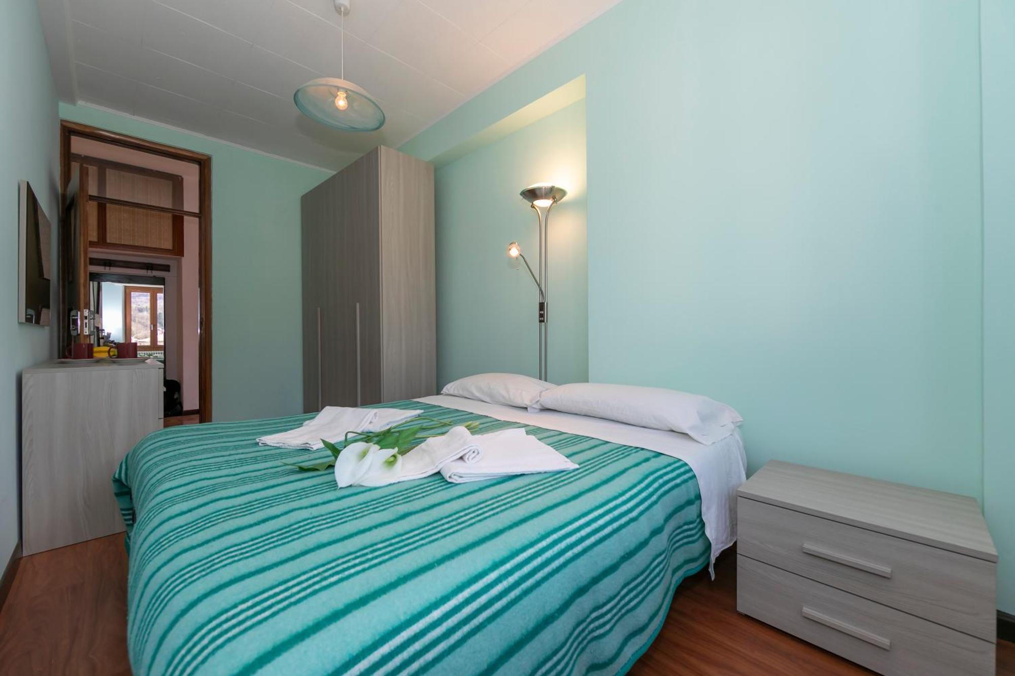 Appartement Il Panorama Di Forster à Menaggio Extérieur photo