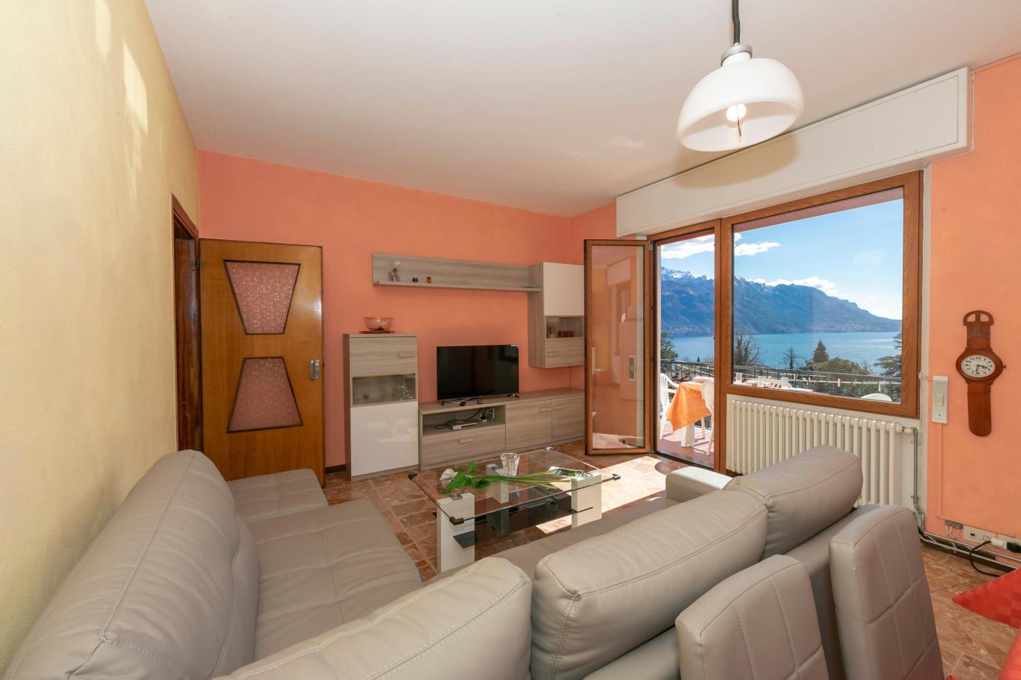 Appartement Il Panorama Di Forster à Menaggio Extérieur photo